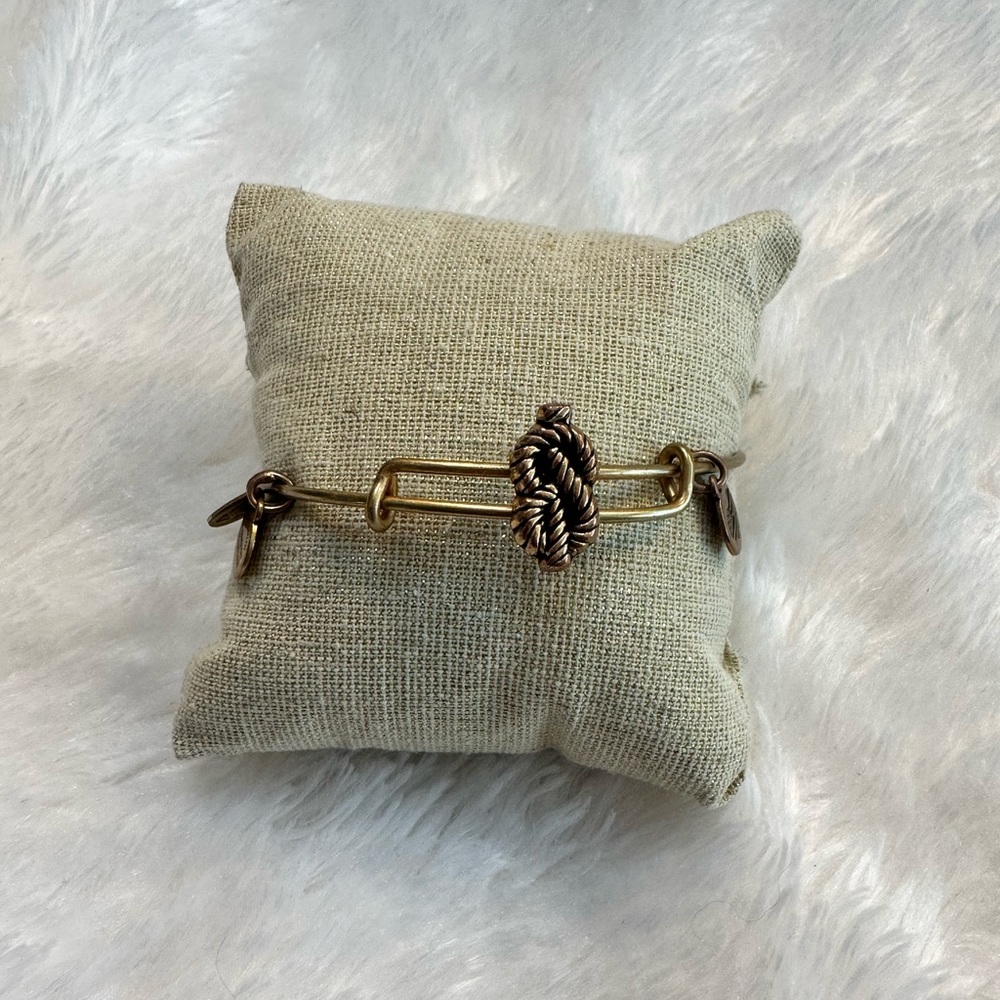 Alex and Ani ‘Sailor’s Knot’